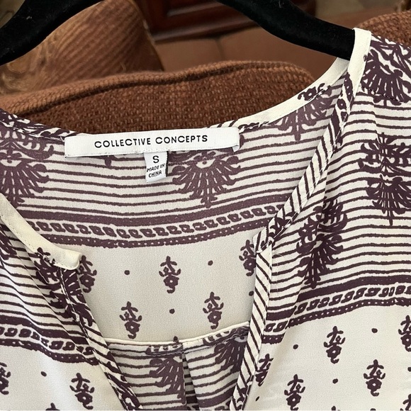 Collective Concepts Women's Long Sleeve Blouse S Damask Print Ivory Easy Care - Picture 8 of 8